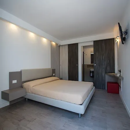 Hotel Club Poseidone 3*